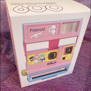 Sanrio Hello Kitty & Friends Polaroid Instant 600